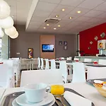 Teneo - Arthena Apartmanhotel 2*
