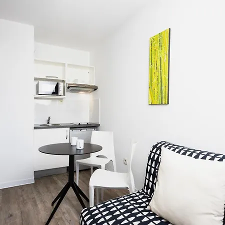 Aparthotel Ténéo - Centre 2*