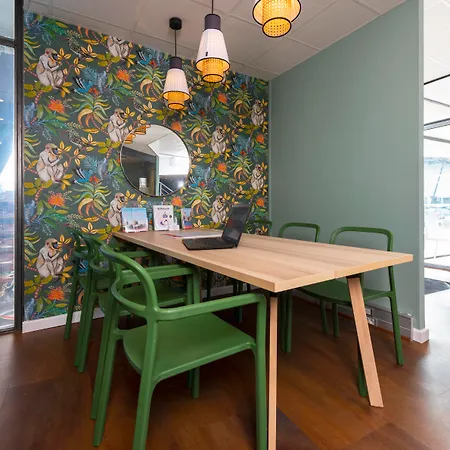 Apartmanhotel Teneo - Arthena 2*