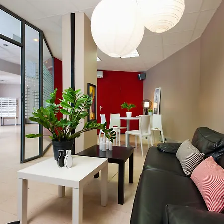 Ténéo - Centre Aparthotel 2*