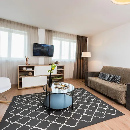 Aparthotel Ténéo - Centre 2*