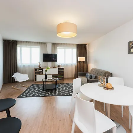 Teneo - Arthena מלון דירות 2*