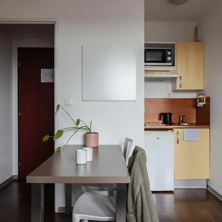 Teneo - Arthena 2* 塔朗斯