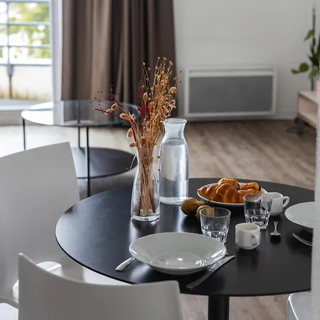 Apart-hotel Teneo - Arthena 2*