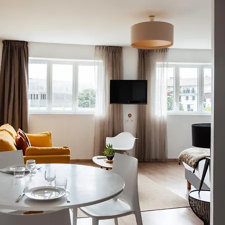 Apart-hotel Teneo - Arthena 2*