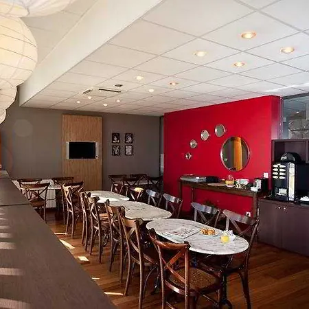 Ténéo Appart hôtel 2*