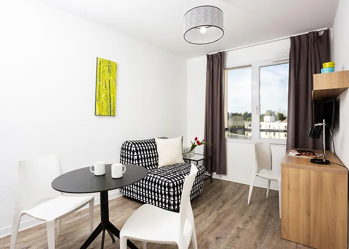 Lejlighedshotel Teneo - Arthena 2*