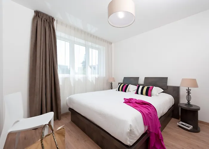 Teneo - Arthena 2* Talence