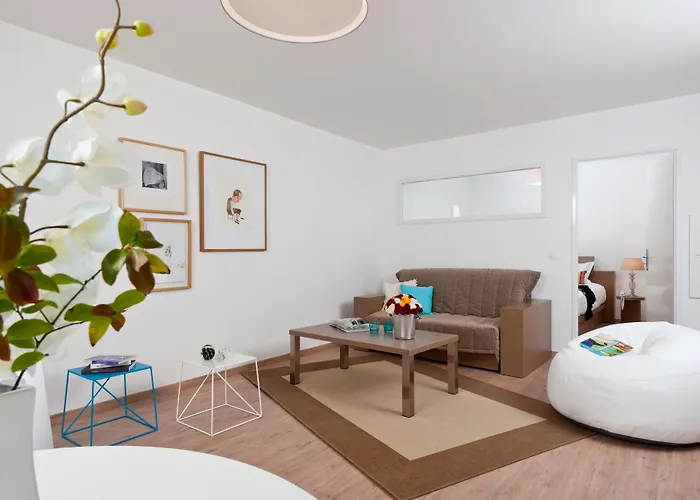 Teneo - Arthena 2* Talence