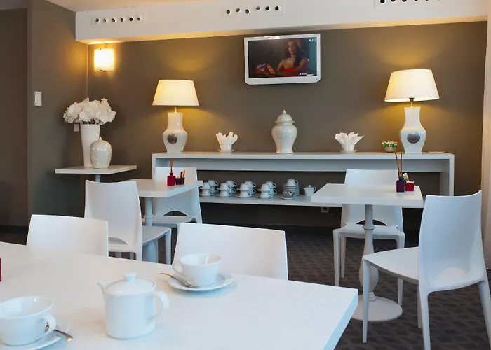 Teneo - Arthena 2* Talence